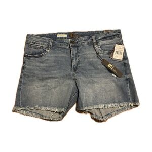 NWT KUT from the Kloth KITY Boyfriend Shorts Women’s Size 16